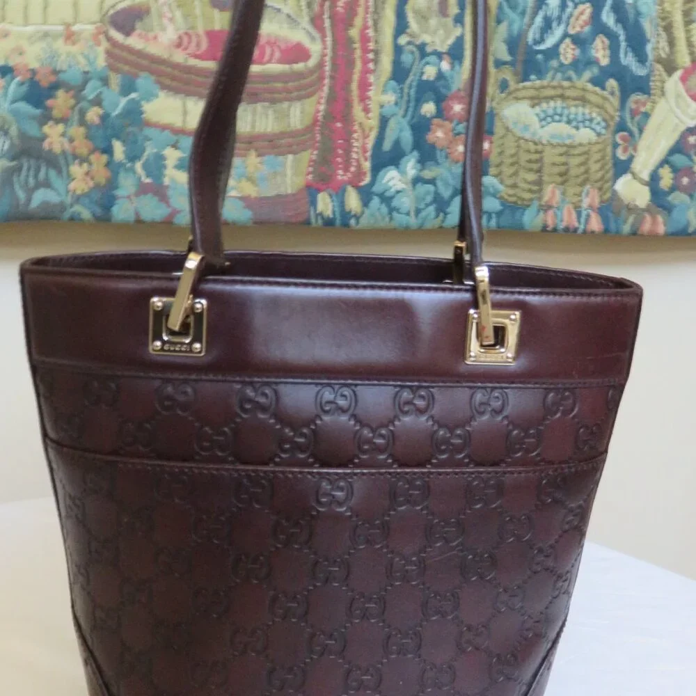 Gucci Bucket style handbag